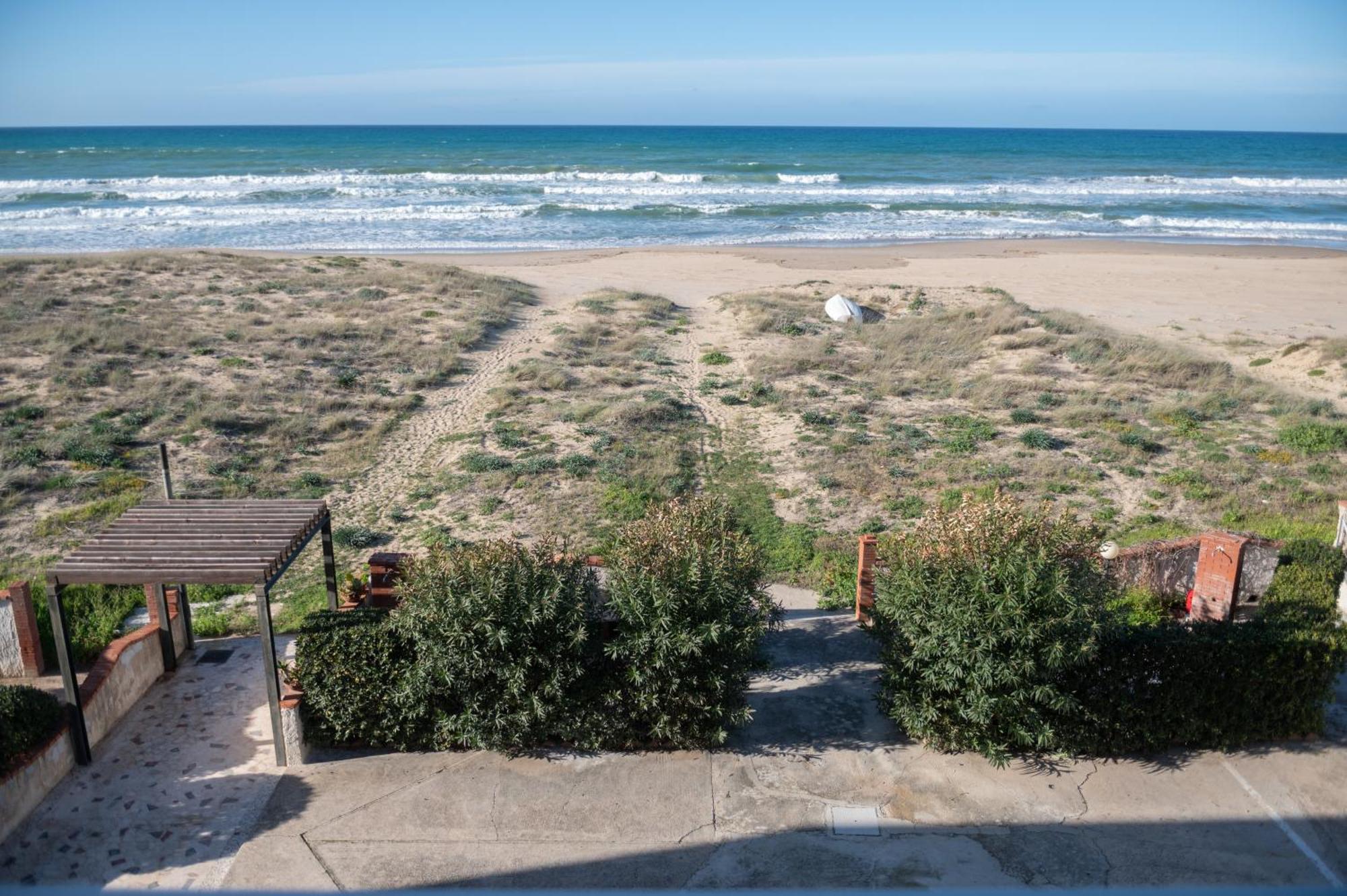 La Perla Sulla Spiaggia Alcamo Marina Extérieur photo